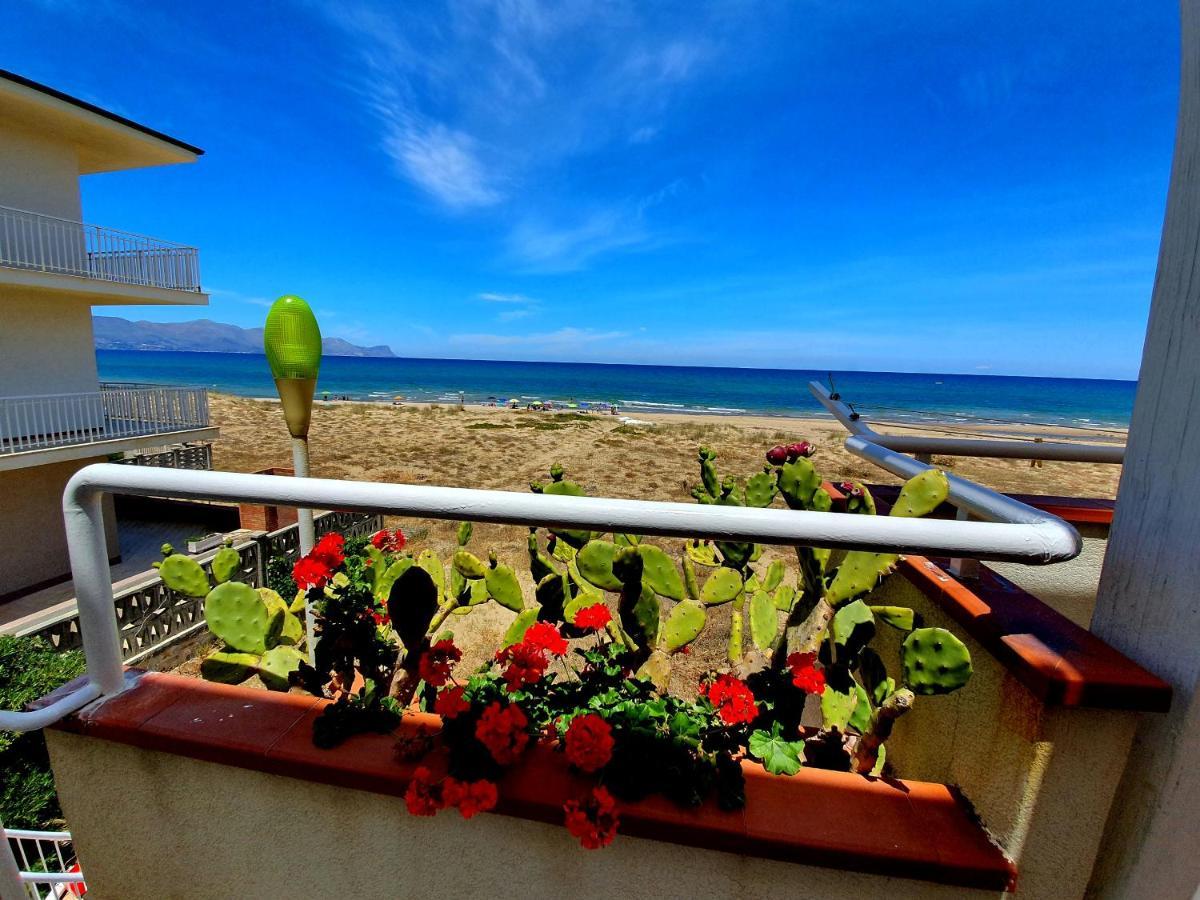 Castellammare Holiday Alcamo Marina Extérieur photo